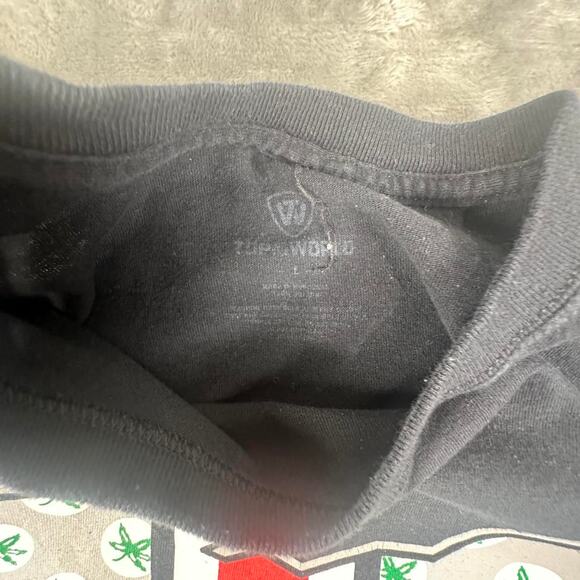 Top World Ohio State Buckeyes State “Weed” Print Graphic T-shirt Size Large - Picture 3 of 6